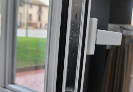 ventanas-aluminio-y-pvc-carpinteria-luis-fuente-burgos-mamparas-puertas-diseño-muebles-cocinas-alta-gama (9)